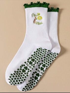 White & Green Non-Slip Crew Socks - Heart Grip